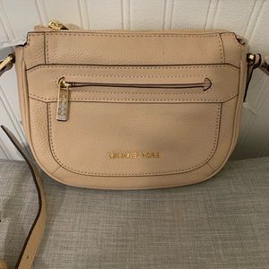 MICHAEL KORS Julia Women's MK Messenger Bag